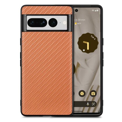 Чехол Carbon Texture для Google Pixel 7 Pro (коричневый)
