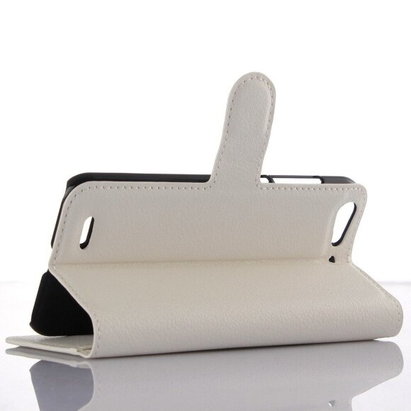 Чехол-книжка с визитницей для ZTE Blade X7 / V6 (белый) Чехол-книжка с визитницей для ZTE Blade X7 / V6 (белый)