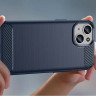 Чехол-накладка Carbon Fibre для iPhone 15 (темно-синий)