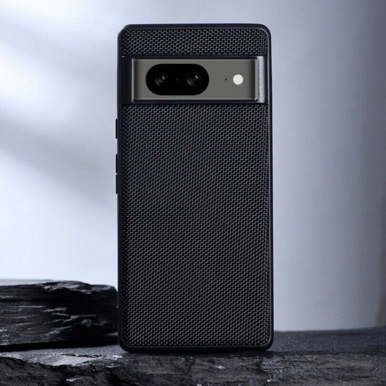 Чехол с текстурой нейлона для Google Pixel 8 (черный)