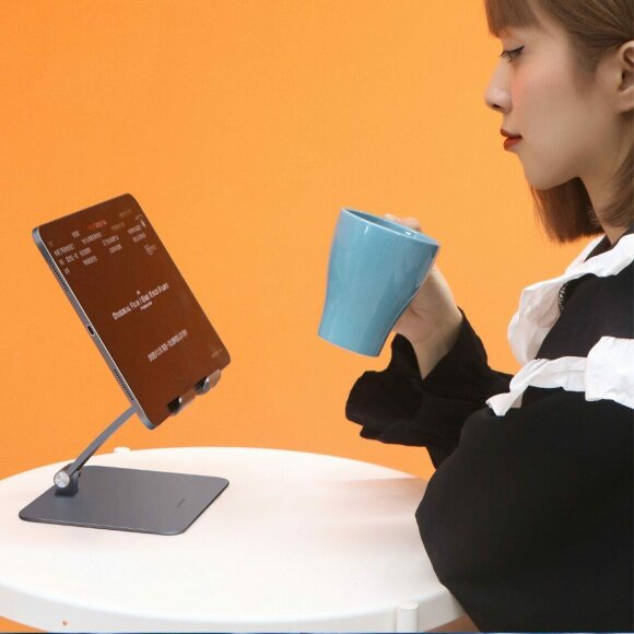 Складная алюминиевая подставка Hagibis для планшета и MacBook Складная алюминиевая подставка Hagibis для планшета и MacBook