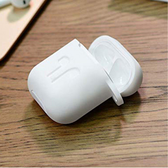 Силиконовый чехол для Apple AirPods (Shock Proof - белый)