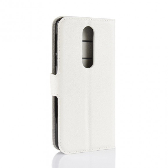 Чехол для Nokia 7.1 (белый) Чехол для Nokia 7.1 (белый)