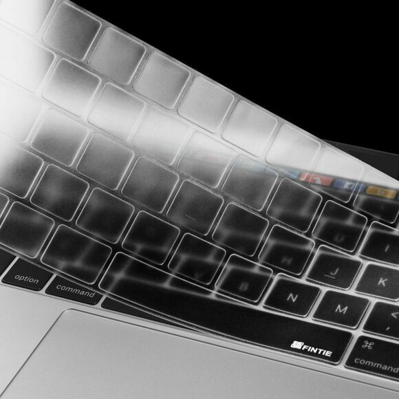 Силиконовая накладка на клавиатуру для Apple MacBook Pro 13 / 15 2016 (Российская раскладка)