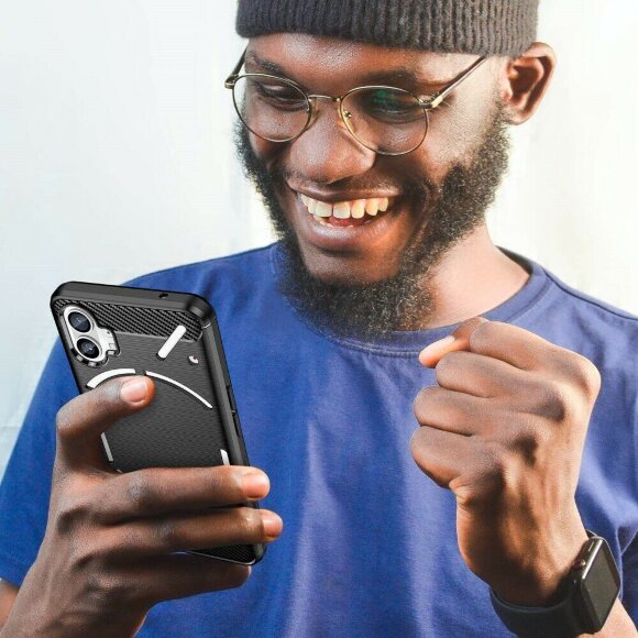 Чехол-накладка Carbon Fibre для Nothing Phone (1) (черный) Чехол-накладка Carbon Fibre для Nothing Phone (1) (черный)