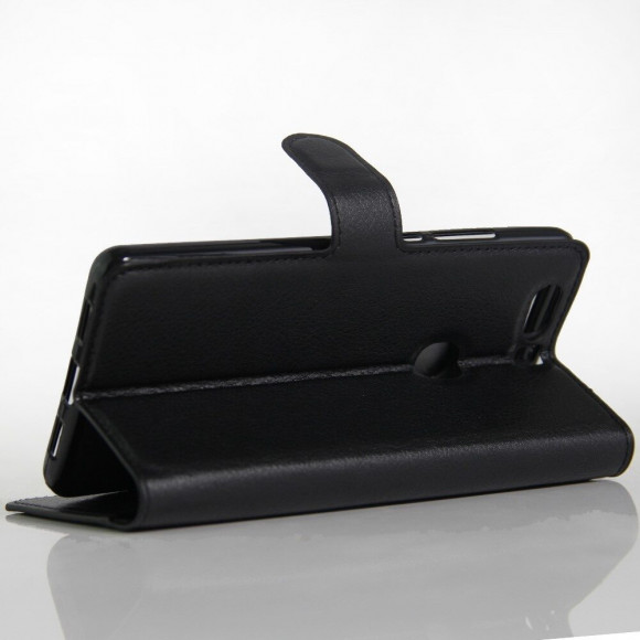 Чехол с визитницей для Huawei Honor V8 (черный) Чехол с визитницей для Huawei Honor V8 (черный)