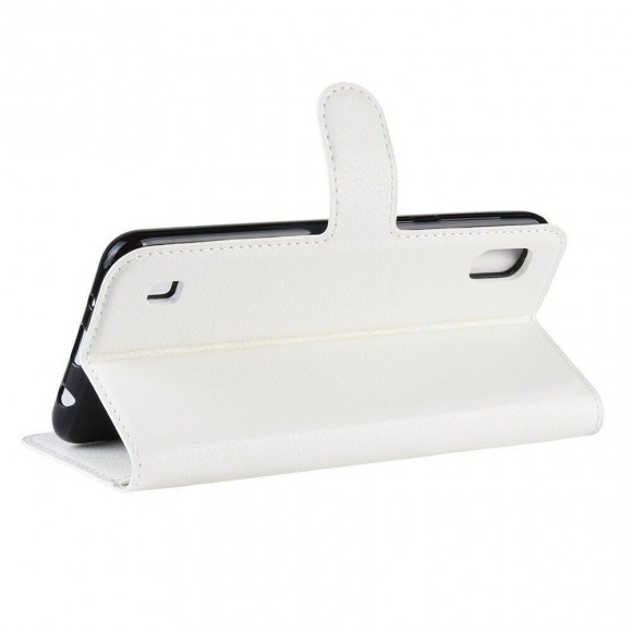 Чехол для Samsung Galaxy A10 (белый)