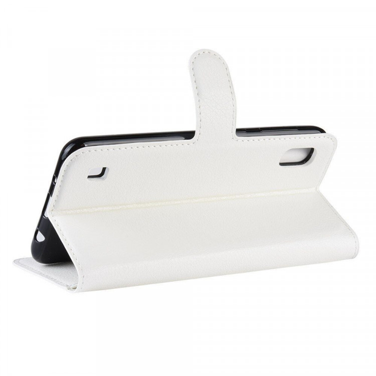 Чехол для Samsung Galaxy A10 (белый)