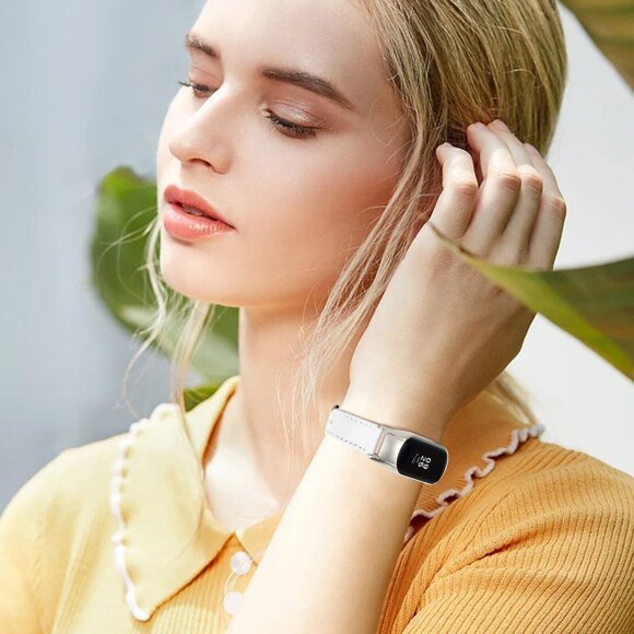 Кожаный ремешок для Xiaomi Mi Band 5 (белый)