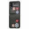 Чехол 3D Flower для Samsung Galaxy Z Flip 4 (черный)