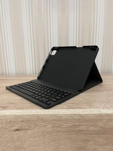 Чехол с клавиатурой для iPad Pro 11 (2022, 2021, 2020)