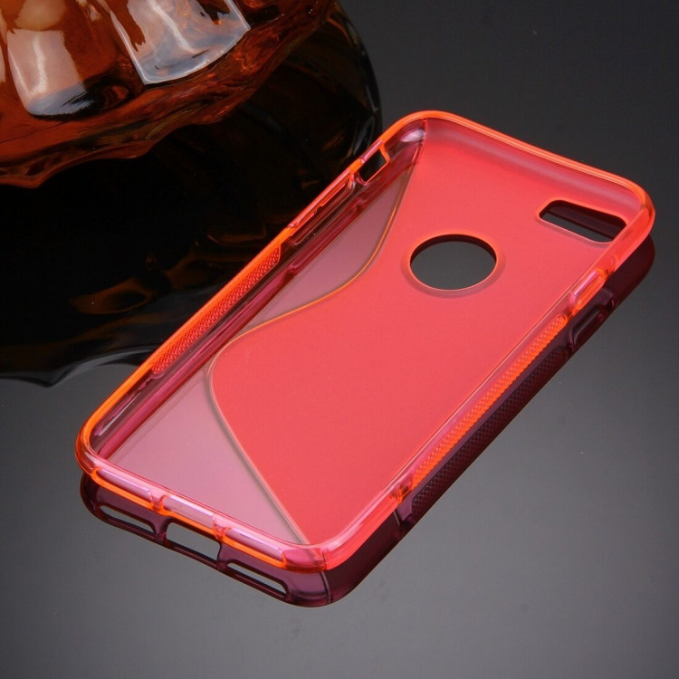 Нескользящий чехол для iPhone 7 / iPhone 8 (малиновый)