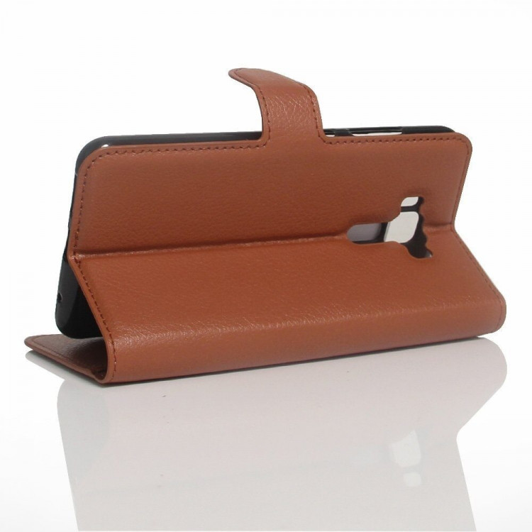 Чехол для ASUS Zenfone 3 Laser ZC551KL (коричневый)