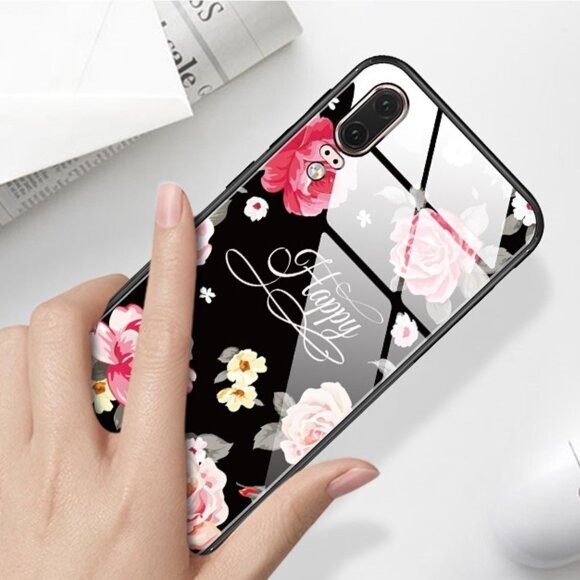 Чехол-накладка для Huawei P20 (Happy Flower) Чехол-накладка для Huawei P20 (Happy Flower)