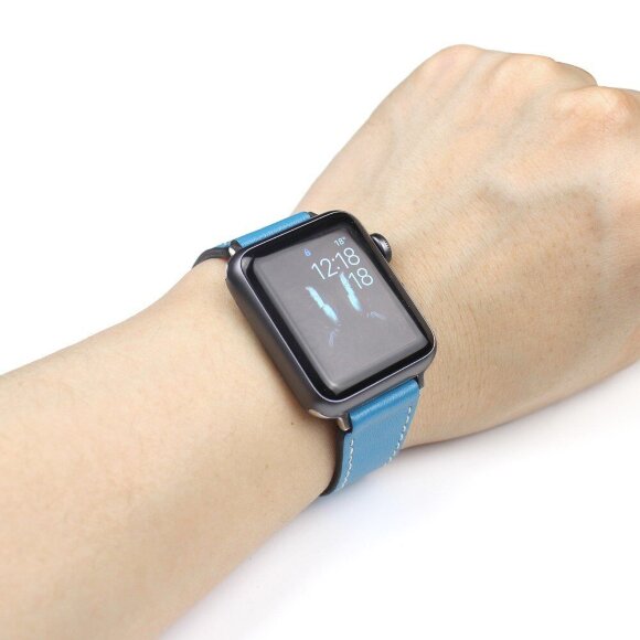Кожаный ремешок для Apple Watch 42 и 44мм (голубой)