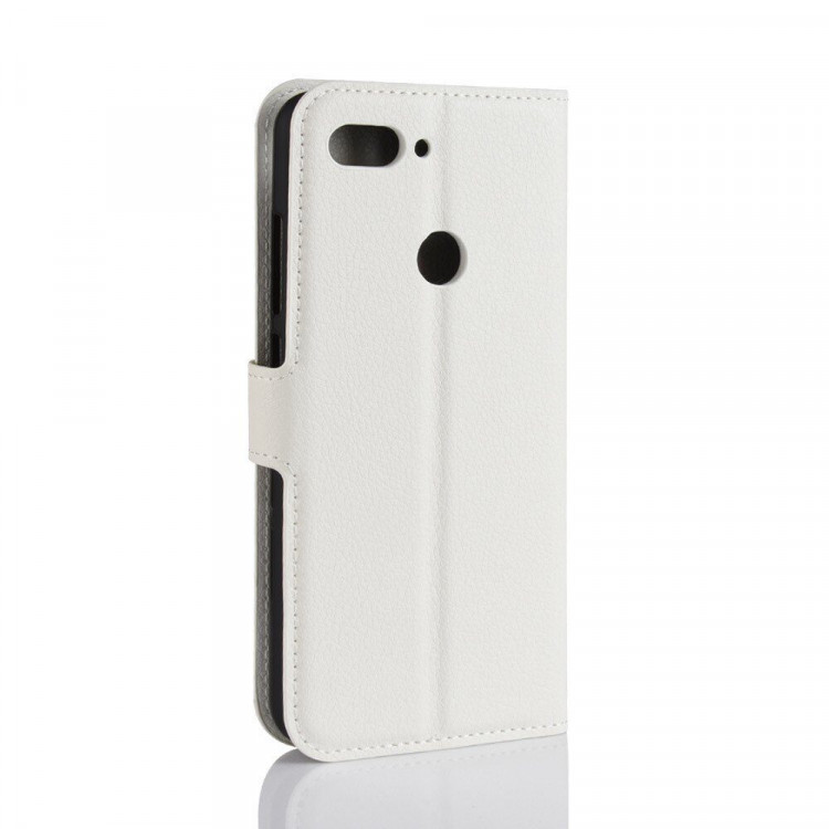 Чехол для Xiaomi Mi 8 Lite (белый)