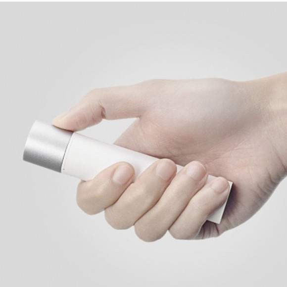 Аккумулятор Mi Power Bank Flashlight 3250mAh