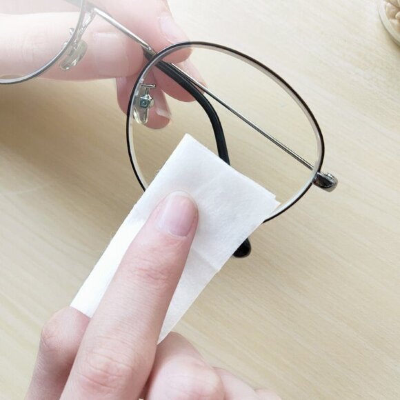 Набор салфеток для чистки экрана смартфона Hoco Portable (100 штук) Набор салфеток для чистки экрана смартфона Hoco Portable (100 штук)