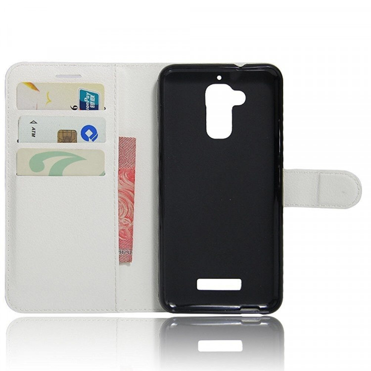 Чехол для ASUS Zenfone 3 Max ZC520TL (белый)