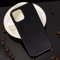 Кожаная накладка-чехол для iPhone 12 Pro / iPhone 12 (черный)