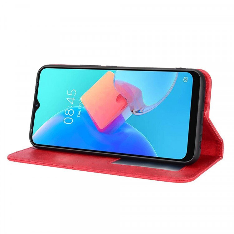Чехол для Tecno Spark 8C / Spark Go 2022 (красный)