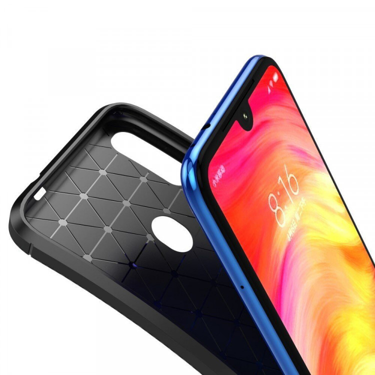Чехол-накладка Resistant Carbon для Xiaomi Redmi Note 7 / Note 7 Pro (коричневый)
