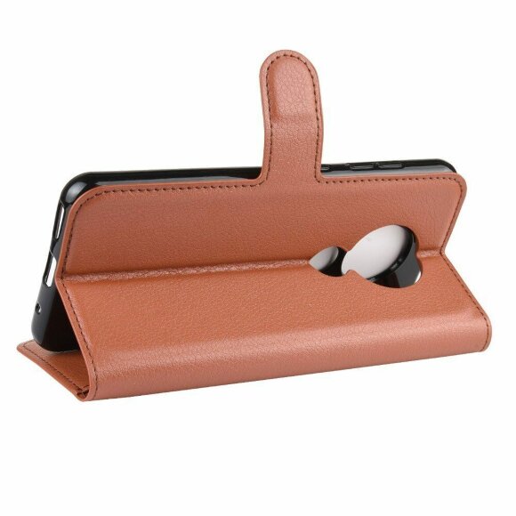 Чехол для Nokia 6.2 / Nokia 7.2 (коричневый)