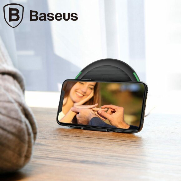 Беспроводное зарядное устройство Baseus Foldable Multifunction (черный) Беспроводное зарядное устройство Baseus Foldable Multifunction (черный)