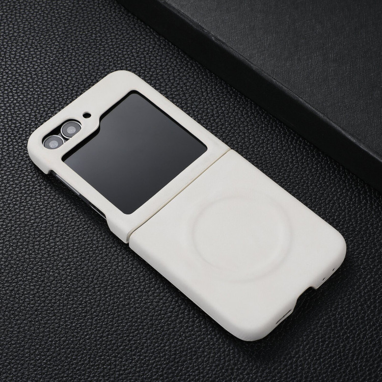 Чехол с MagSafe для Samsung Galaxy Z Flip5 (белый)