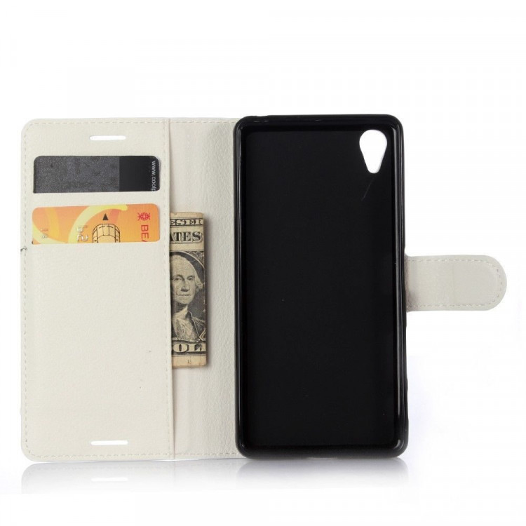 Чехол с визитницей для Sony Xperia L1 (белый)