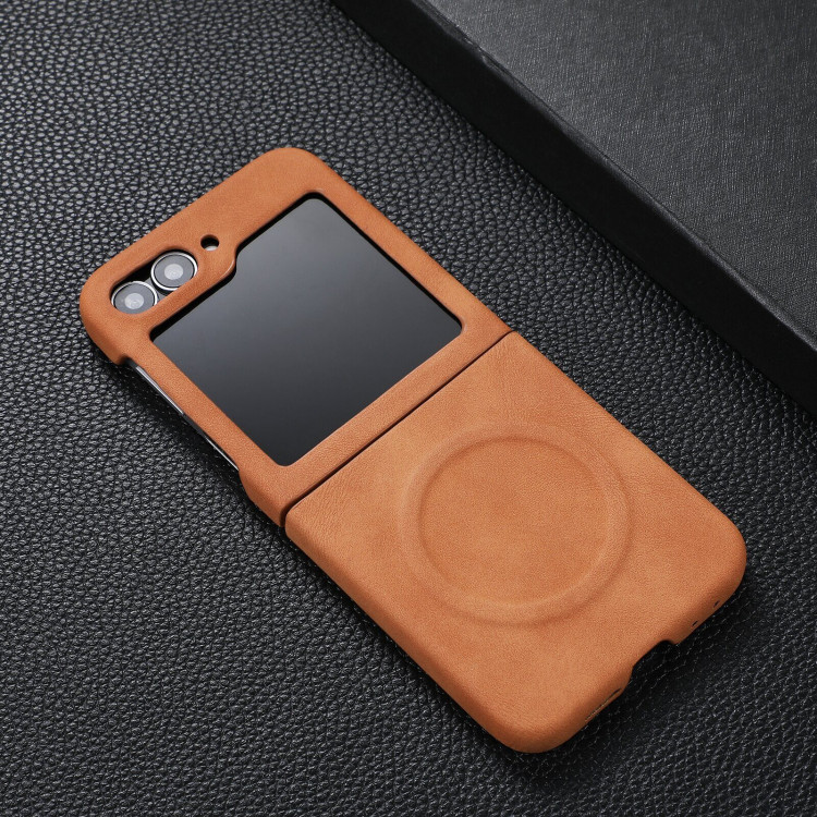 Чехол с MagSafe для Samsung Galaxy Z Flip6 (светло-коричневый)