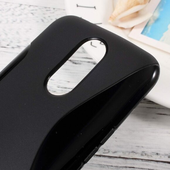 Нескользящий чехол для LG K10 (2017) M250 (черный) Нескользящий чехол для LG K10 (2017) M250 (черный)