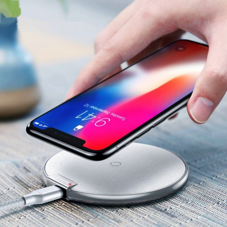 Беспроводное зарядное устройство Baseus iX series (белый)