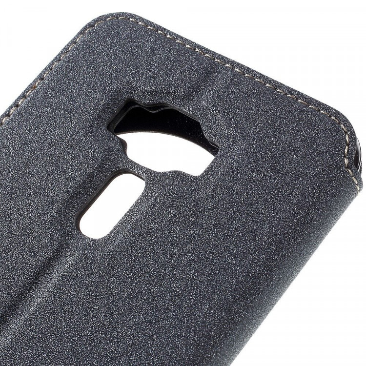 Чехол с окном для ASUS Zenfone 3 ZE552KL  (черный)