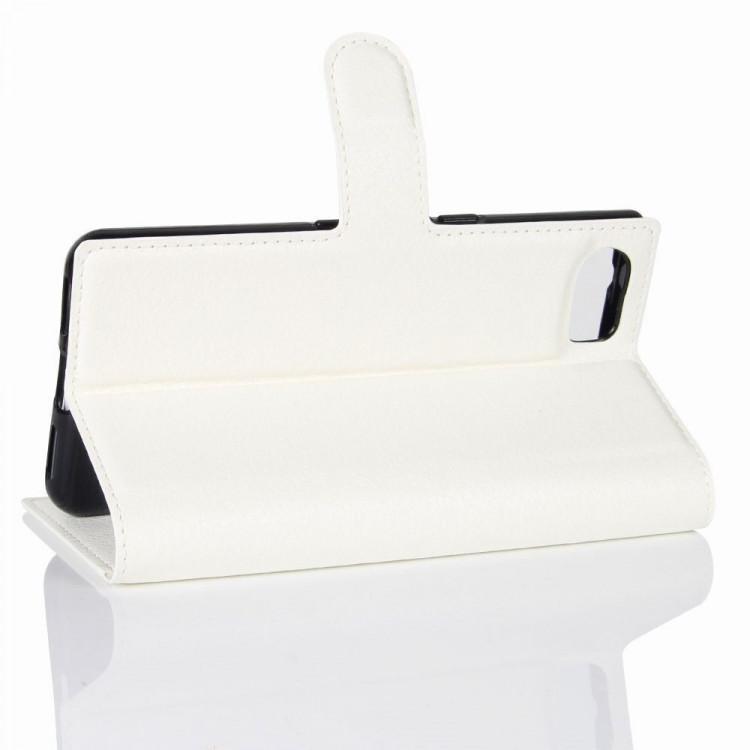 Чехол с визитницей для BlackBerry Keyone (белый)