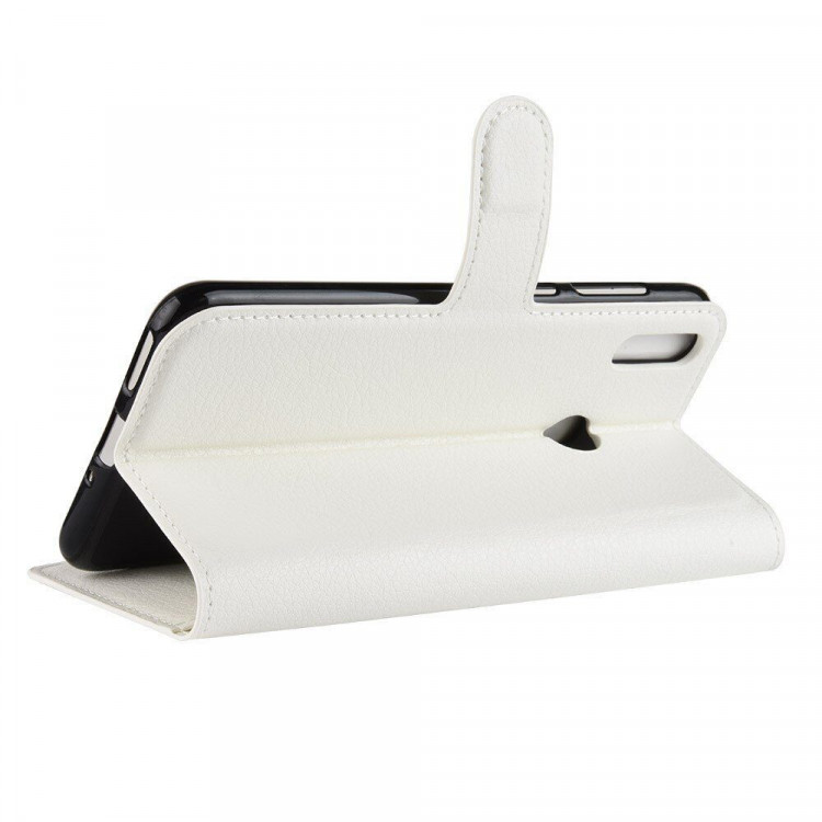 Чехол для Huawei Honor 8C (белый)