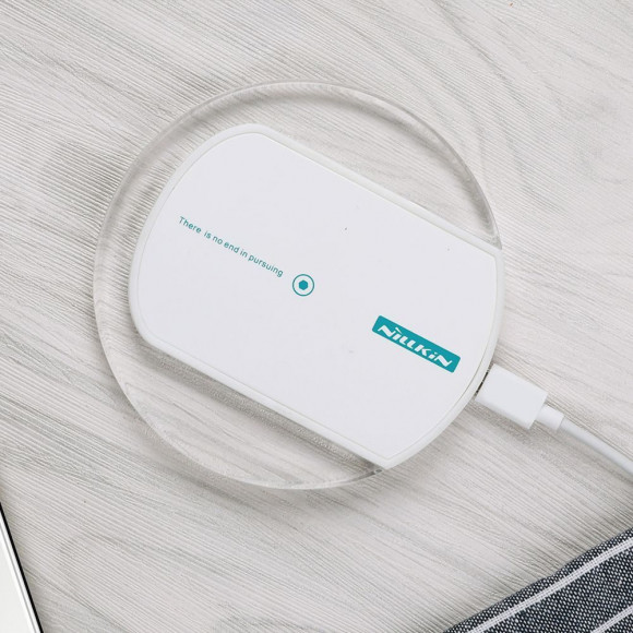 Беспроводное зарядное устройство NILLKIN Magic disk II (белый) Беспроводное зарядное устройство NILLKIN Magic disk II (белый)