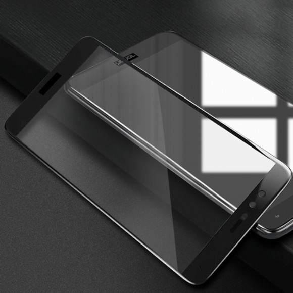 Защитное стекло 3D для Huawei Honor V10 / View 10 (черный)