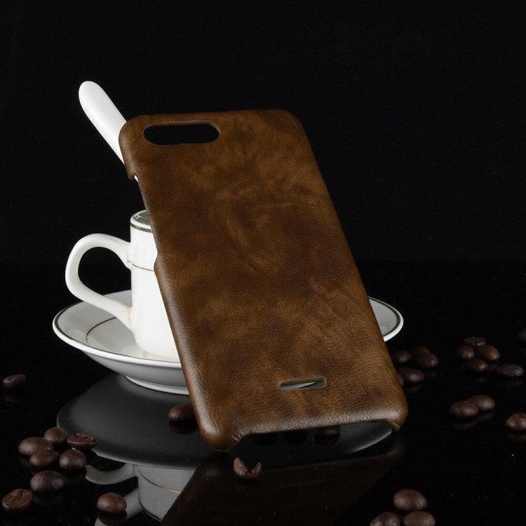 Чехол Litchi Texture для Xiaomi Redmi 6A (коричневый)